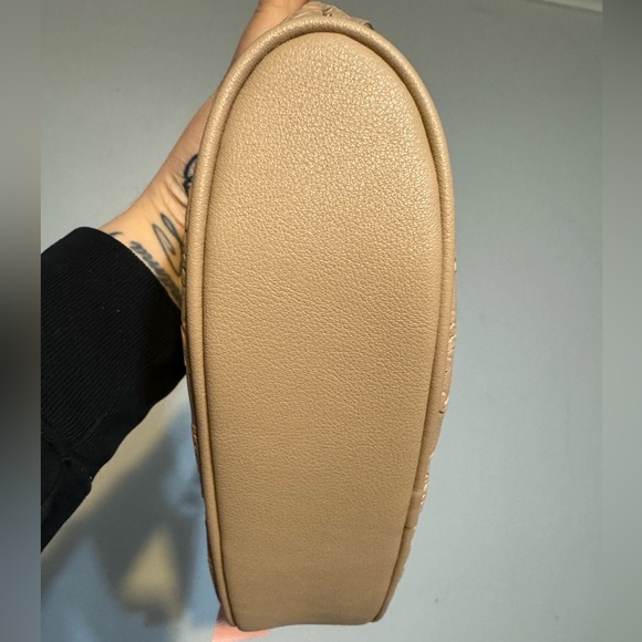 Juicy Couture Tan Shoulder Bag cafe NWT brown rare - Picture 7 of 11